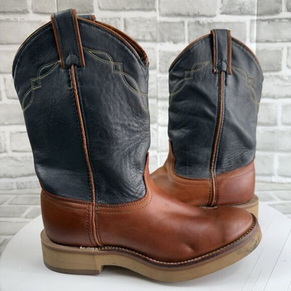 Laredo Vintage Men's 8.5 Brown and Blue Leather Pull On Cowboy Western Boots